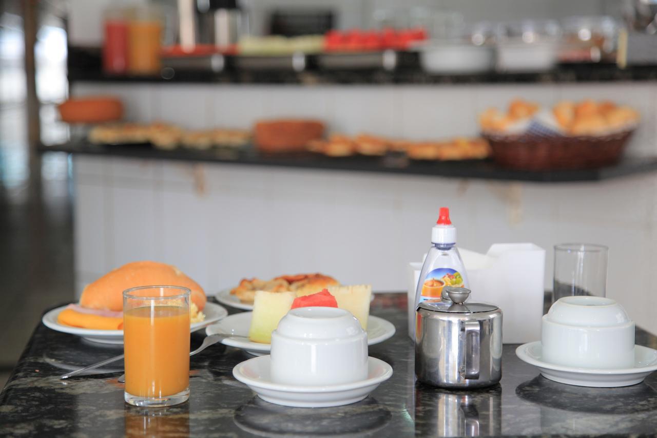 Hotel Piramide Pituba - Av Paulo VI Salvador Ngoại thất bức ảnh